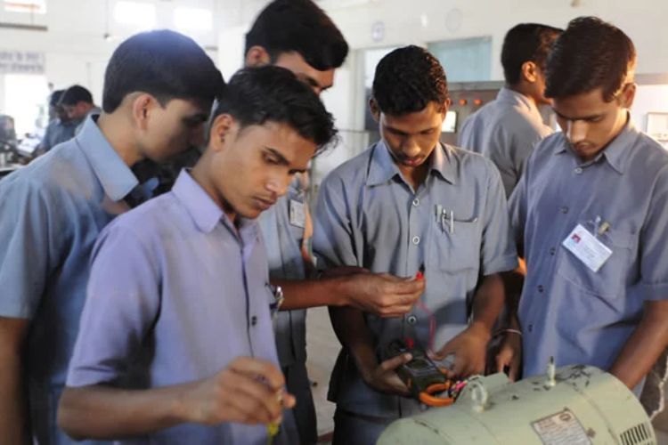 Vocational education: Education problems in India