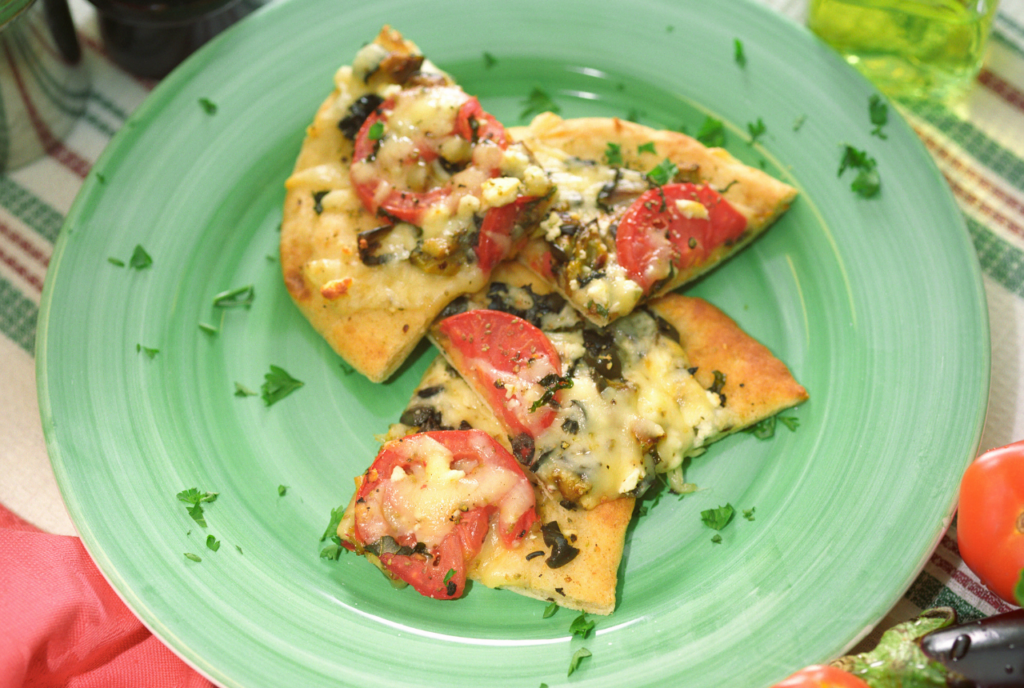 Veggie Pita Bread Pizza